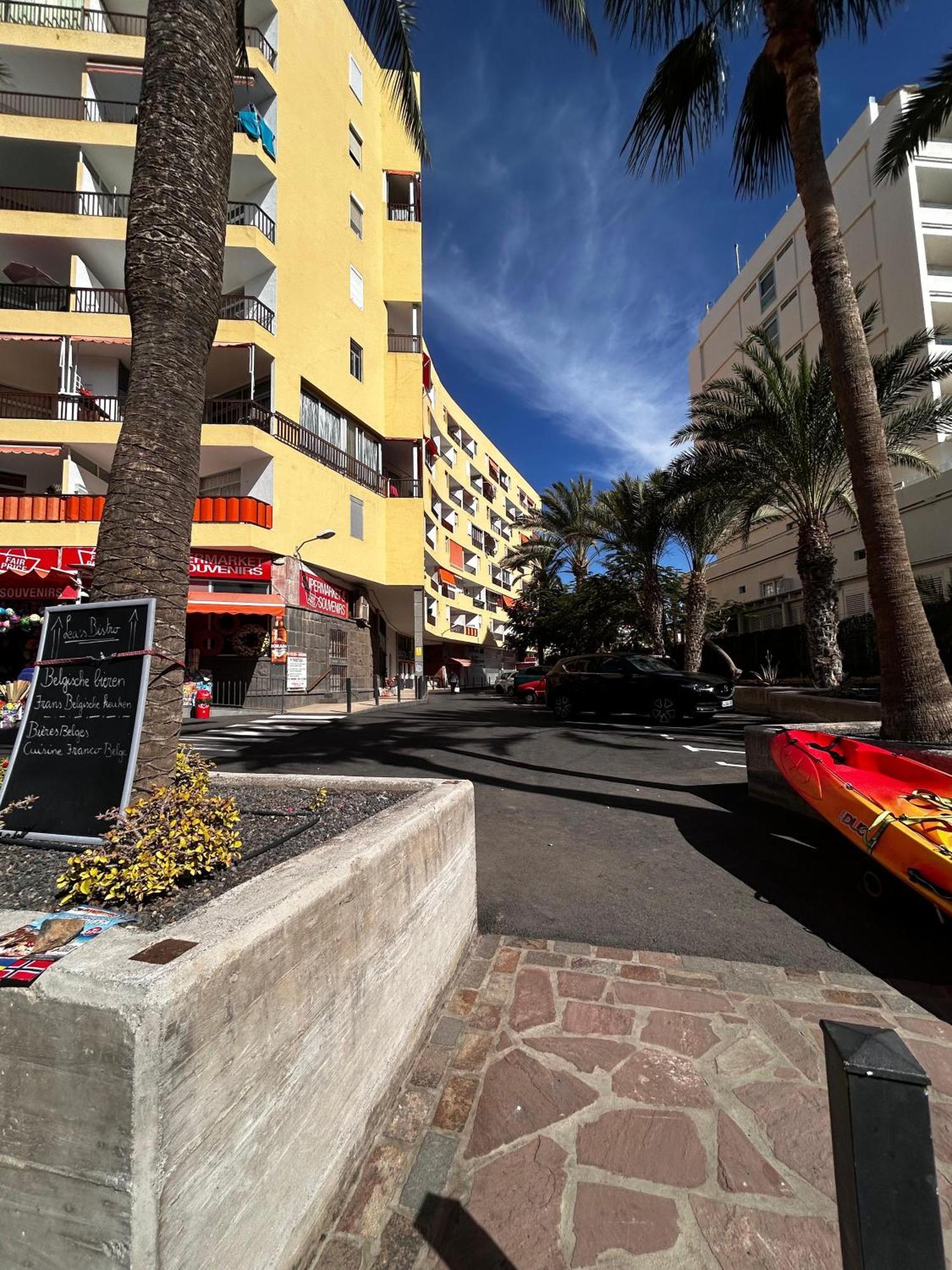 Apartamento En Los Cristianos Edificio Guayero Eksteriør bilde